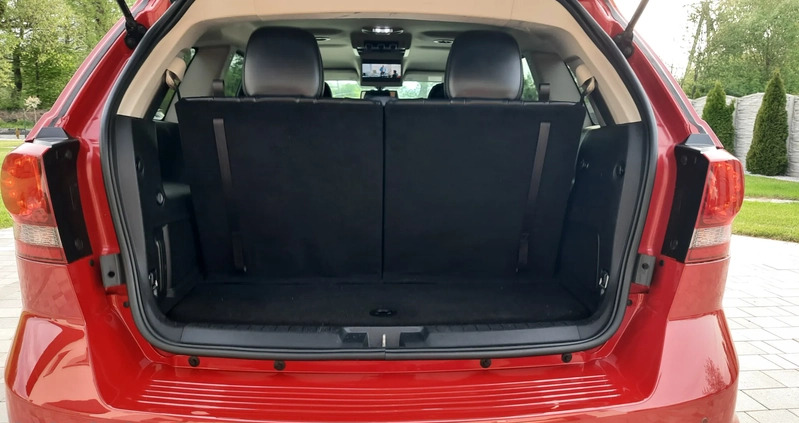 Fiat Freemont cena 44900 przebieg: 230000, rok produkcji 2014 z Legionowo małe 596